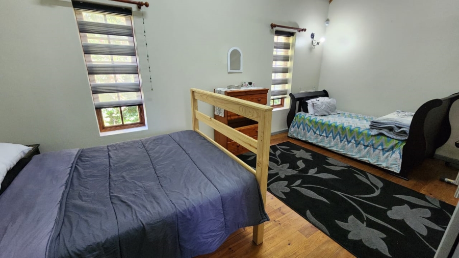 4 Bedroom Property for Sale in Heatherlands Western Cape